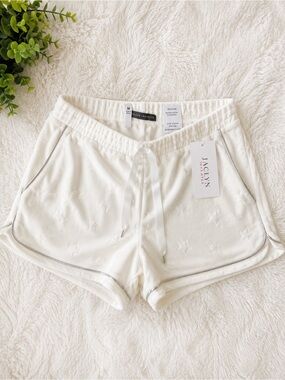 NWT Jaclyn Intimates White Velour Star Lounge Shorts Size Medium Pajama